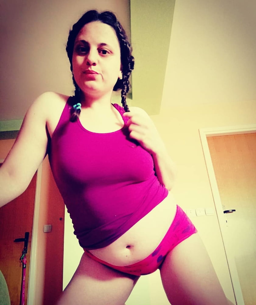 Serbian hot chuby whore girl big natural tits kristina dukic
 #80763402