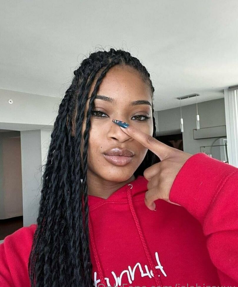 Isla Biza desnuda #108868040