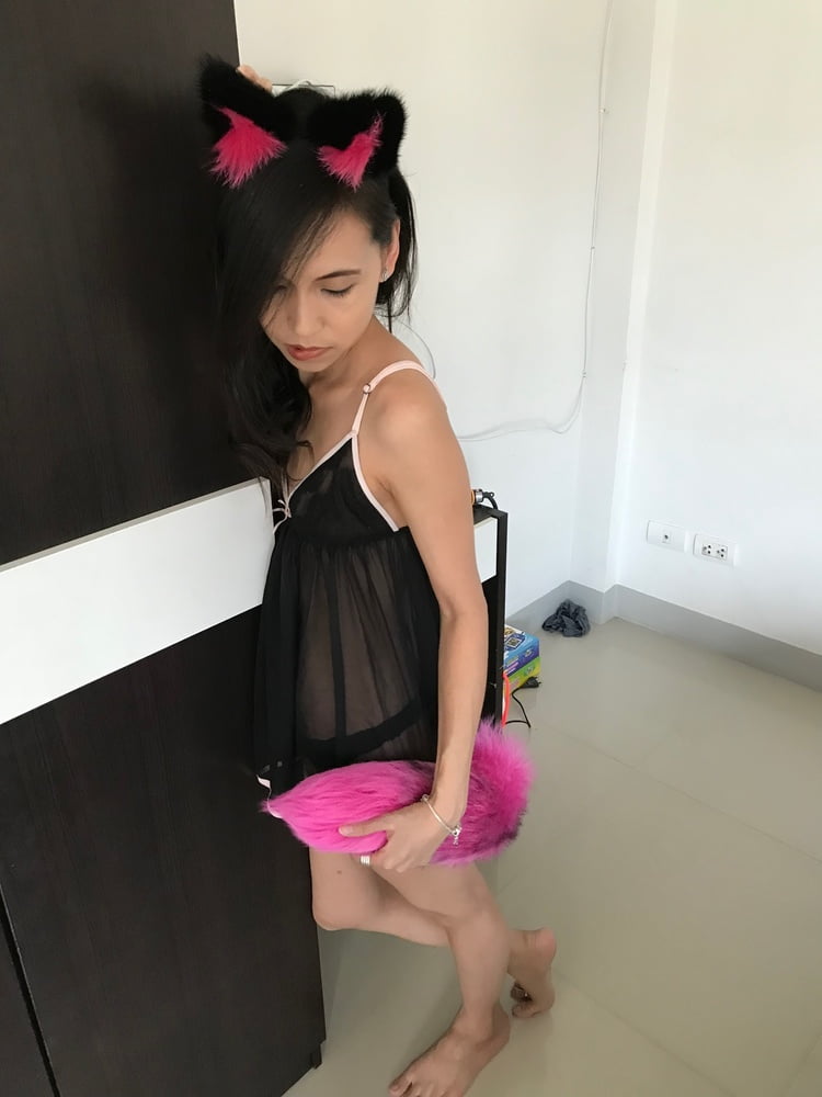 Sexy asiatische Entblößung Anfrage
 #96794289