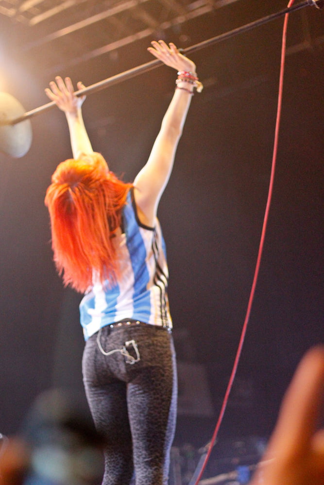 Hayley williams che implora per esso vol. 3
 #102006659