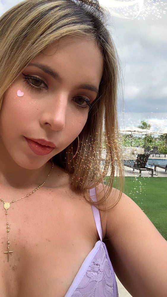 Vanessa, venezuela (vol.5)
 #92685452