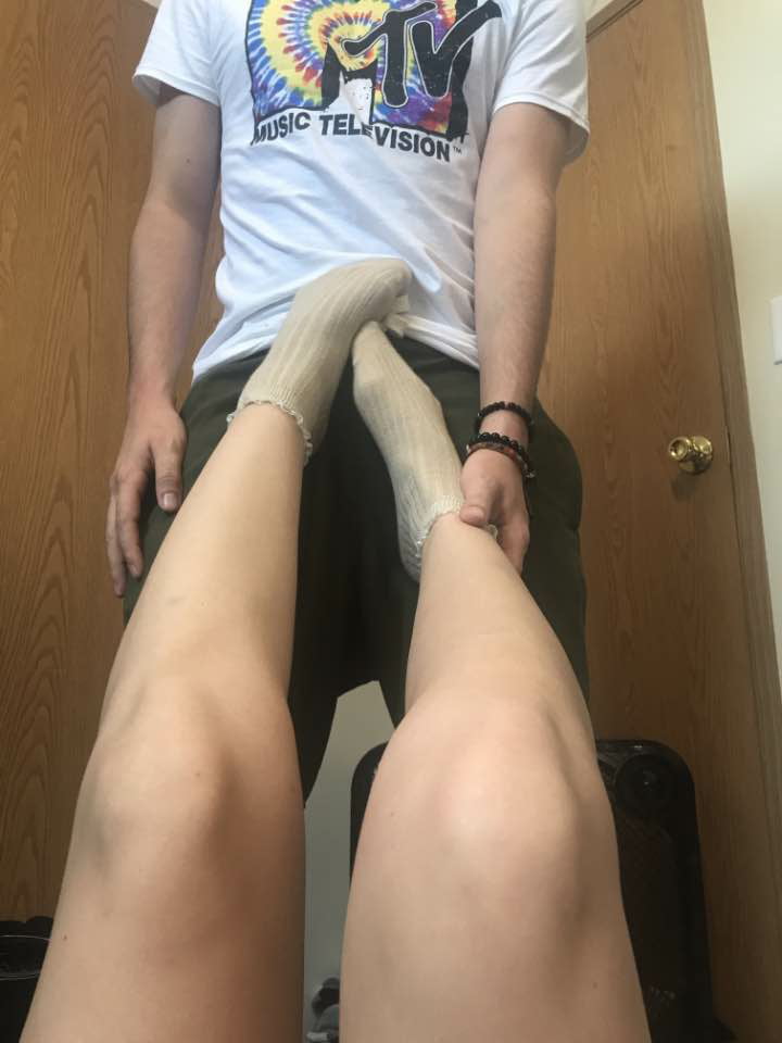 Pathetic cuck asks me to expose hi gf (part 2) #95399526