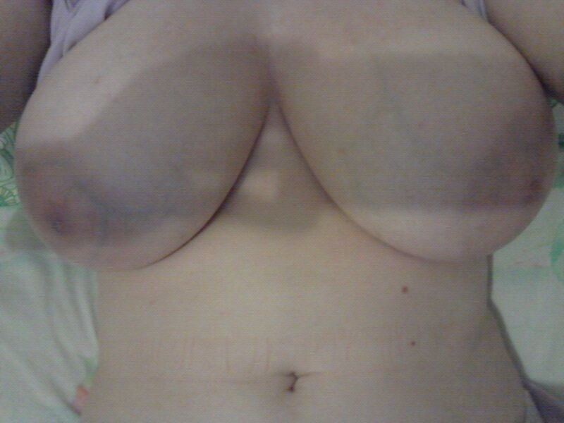 Amateur gf's big boobs
 #79702579