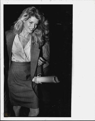 Fawn Hall #90312991