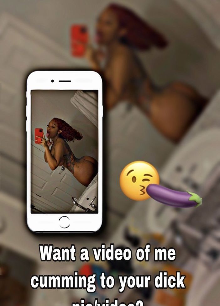 Mayberrychynna1 desnuda #109856168