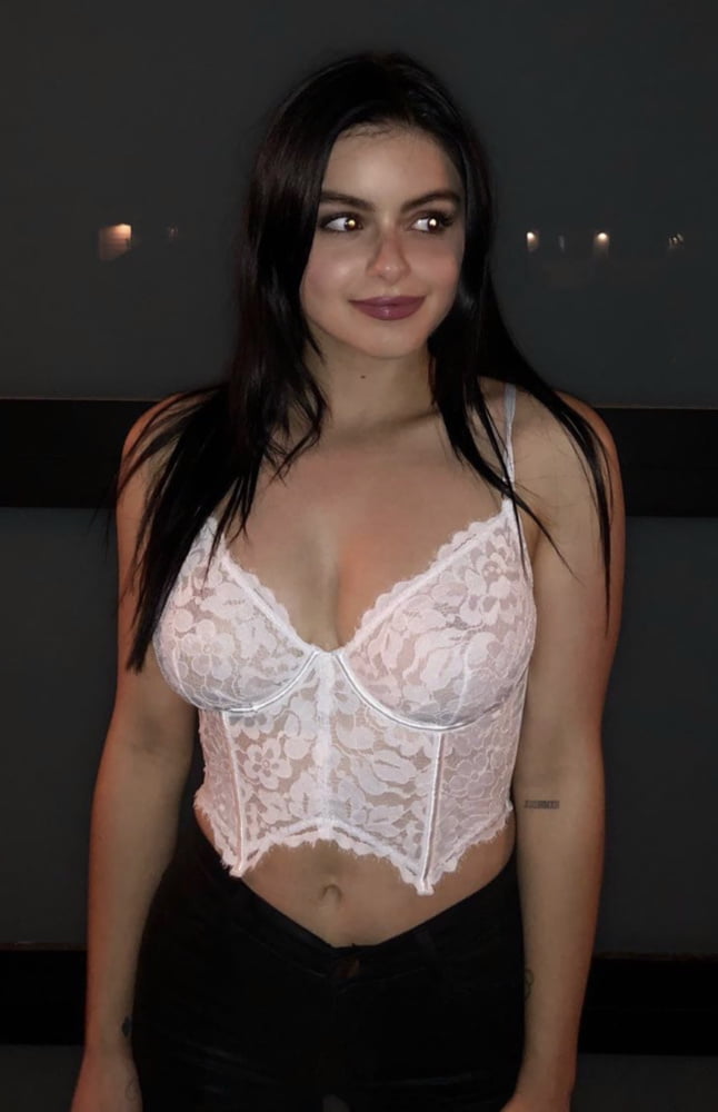 Ariel Winter 2 - Would you give this slut a thick cum facial #100253151