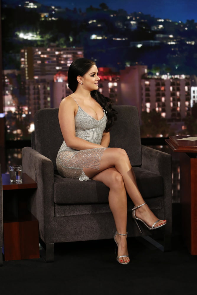 Ariel Winter 2 - Would you give this slut a thick cum facial #100253213