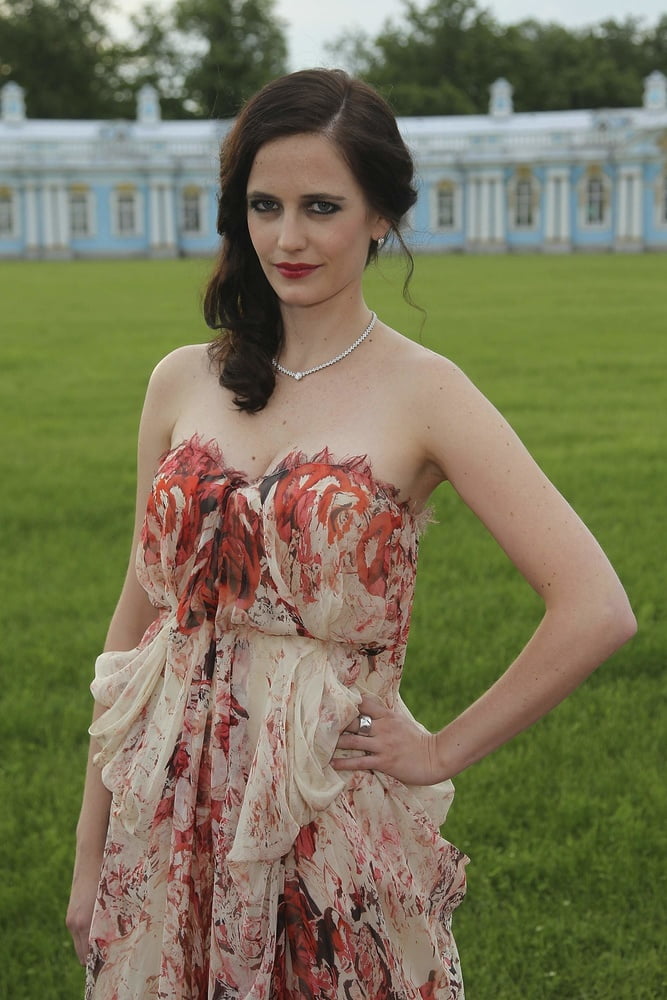 Jerk For Eva Green #93680741