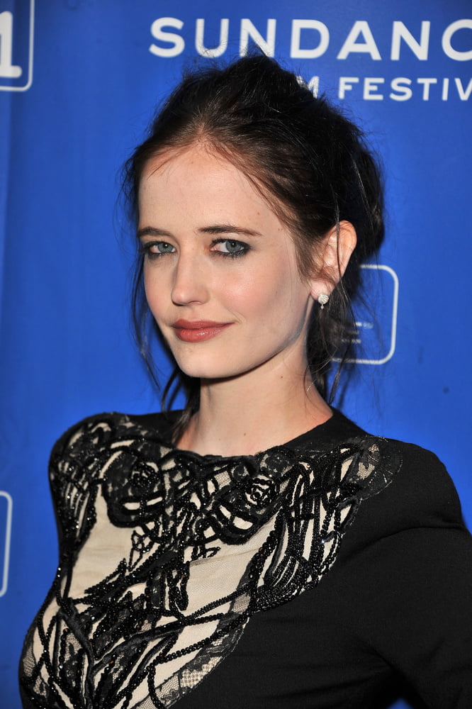 Jerk For Eva Green #93680758