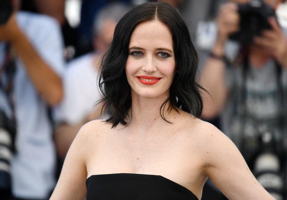 Jerk For Eva Green #93681055