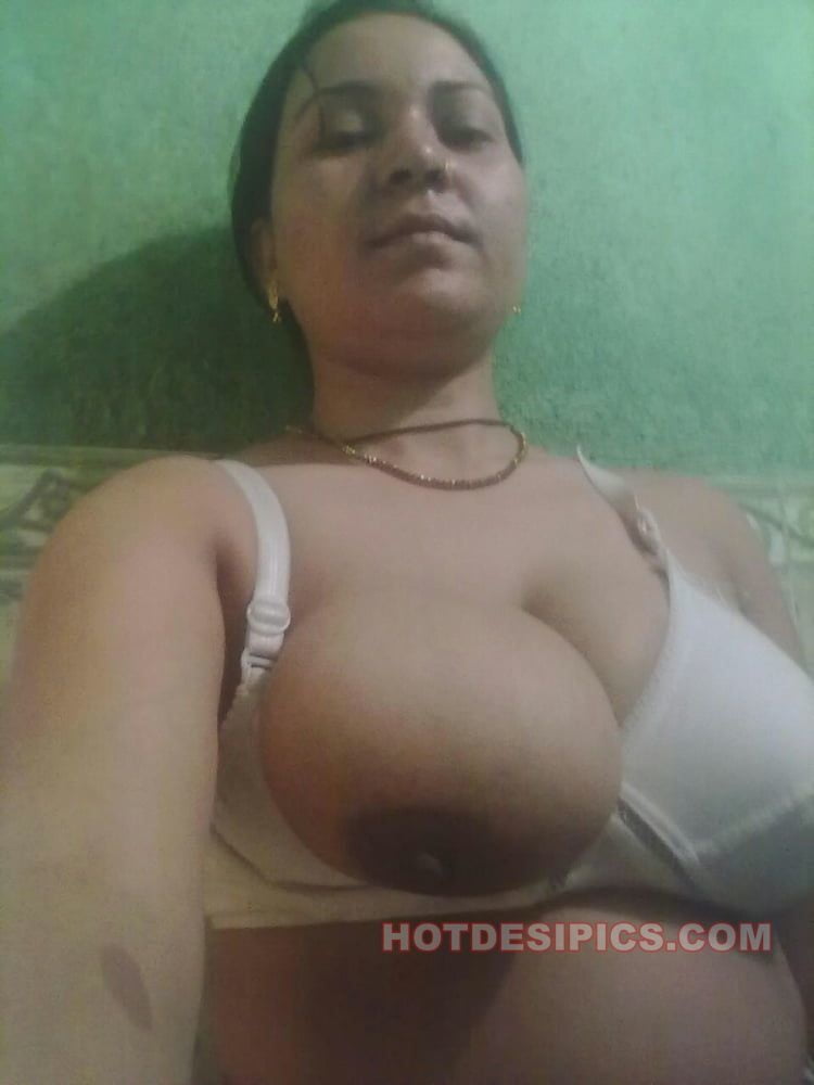 indian aunty nude selfie for lover #81611109