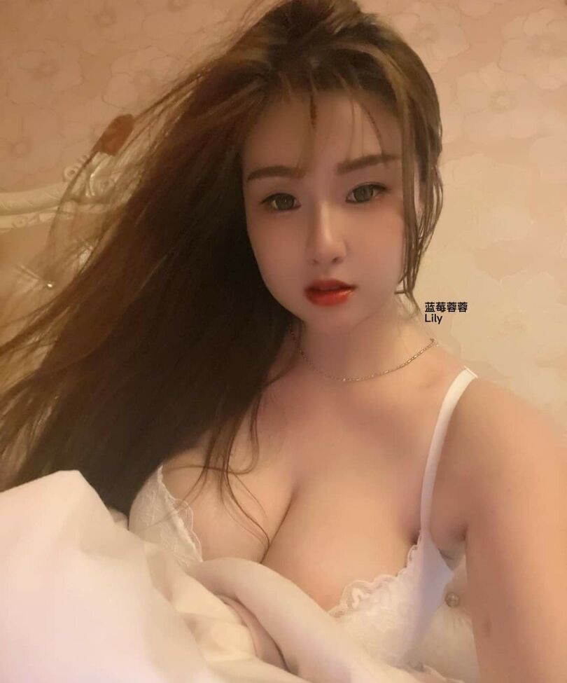 Lanmeirongrong nude #108318378