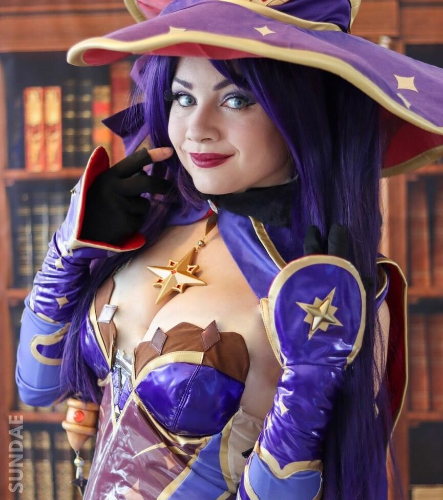 Lady Sundae desnuda #109276982