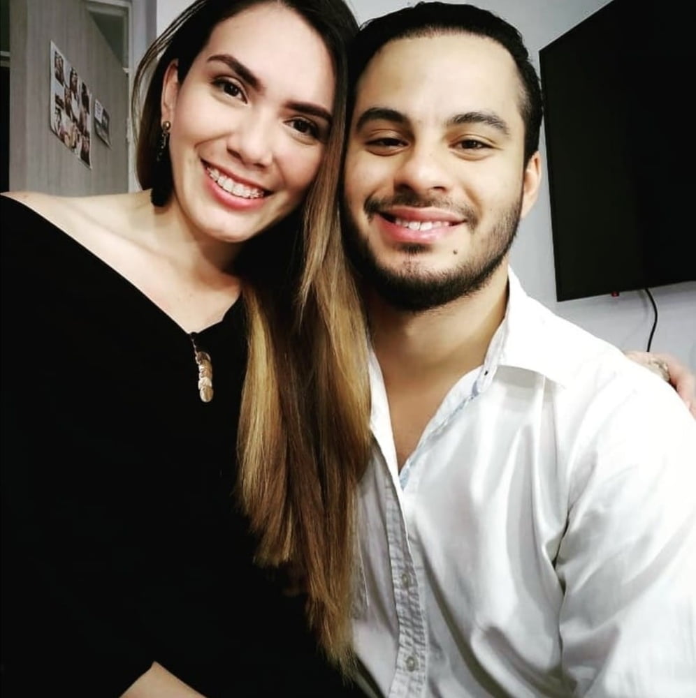Me gusta compartir a mi novia (shared GF) #82008614