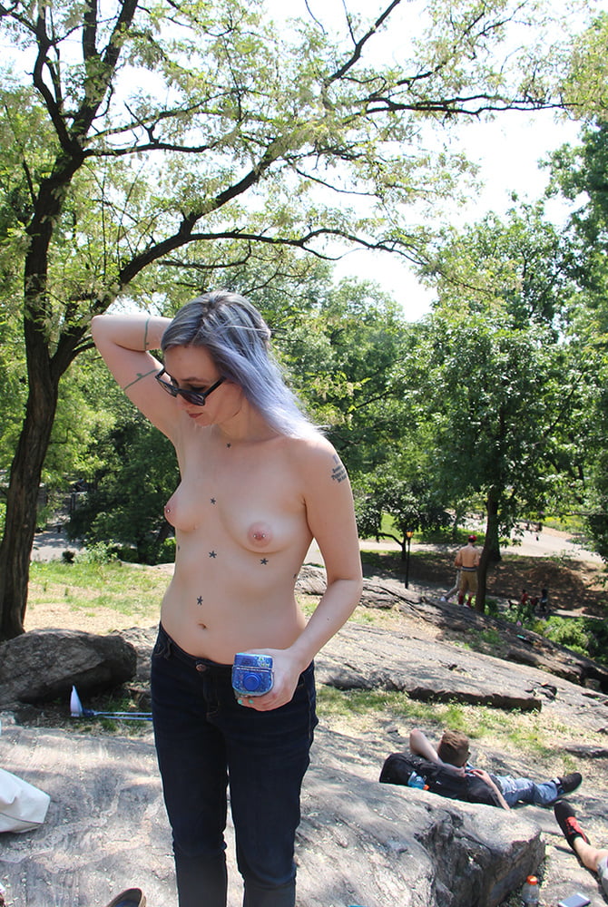 Caliente taza de café por la mañana 5
 #93083938