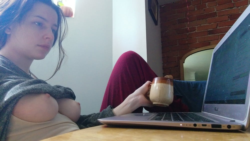 Caliente taza de café por la mañana 5
 #93083944