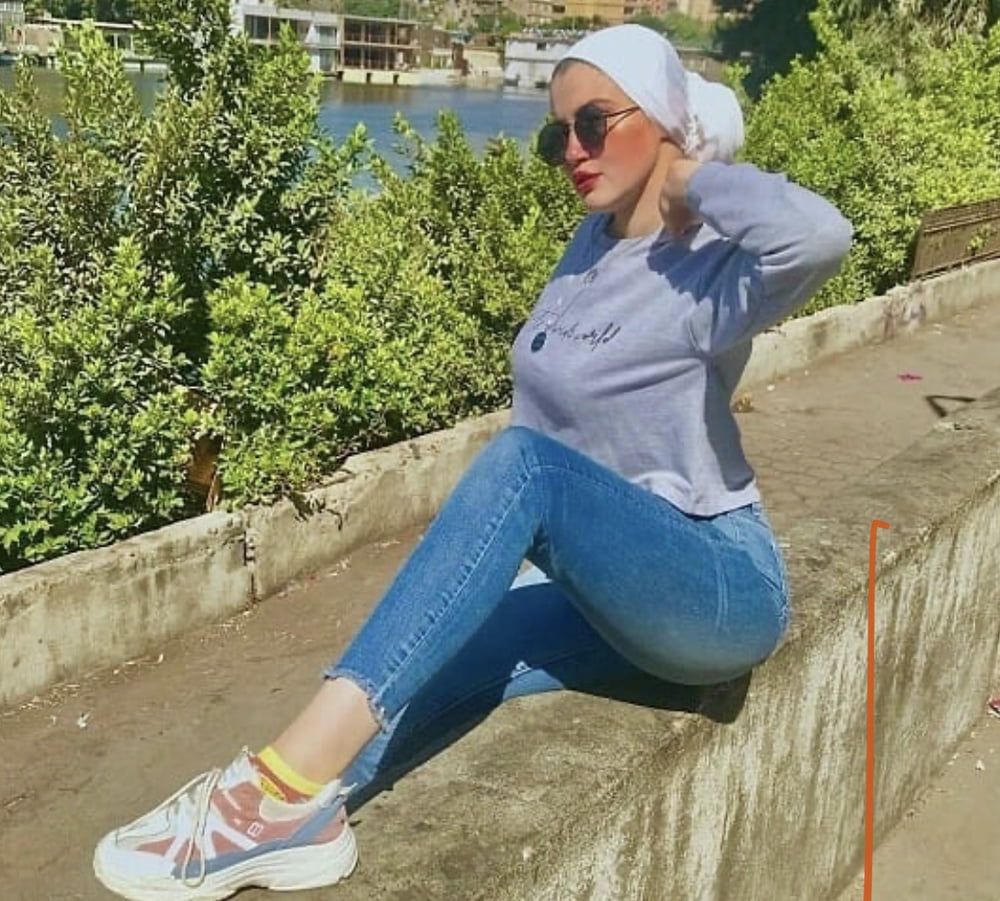 熱いイスラム教徒の女性3
 #104833847