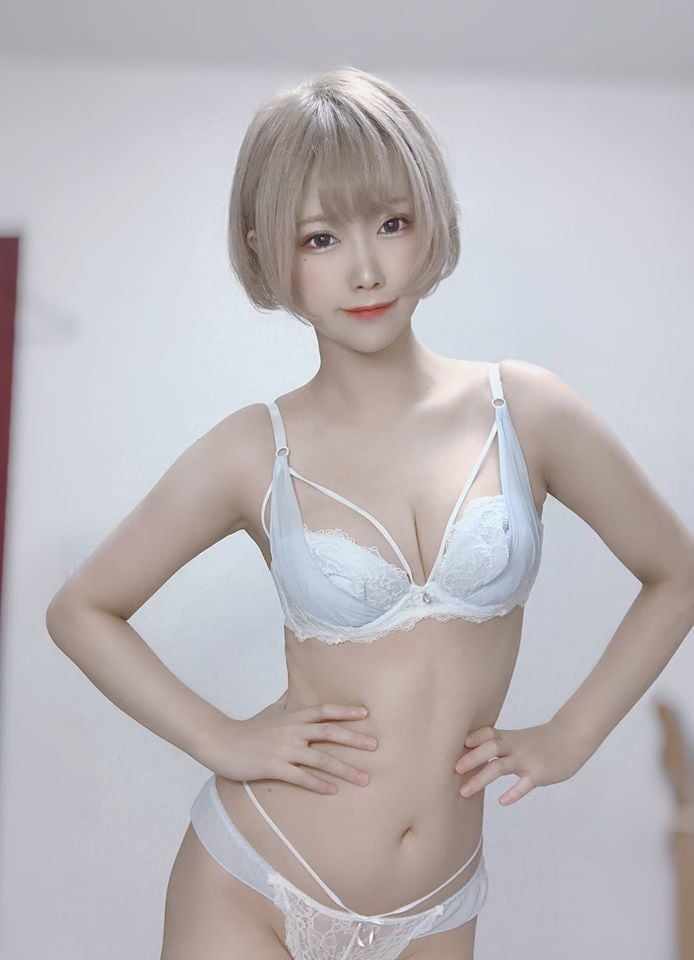 Asiático adicto 105
 #90930179