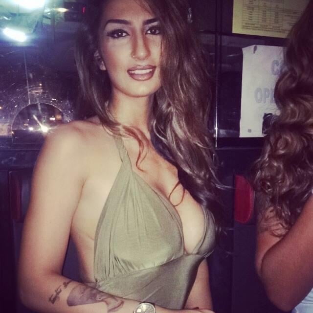 Sexy diosa árabe 195
 #88662451