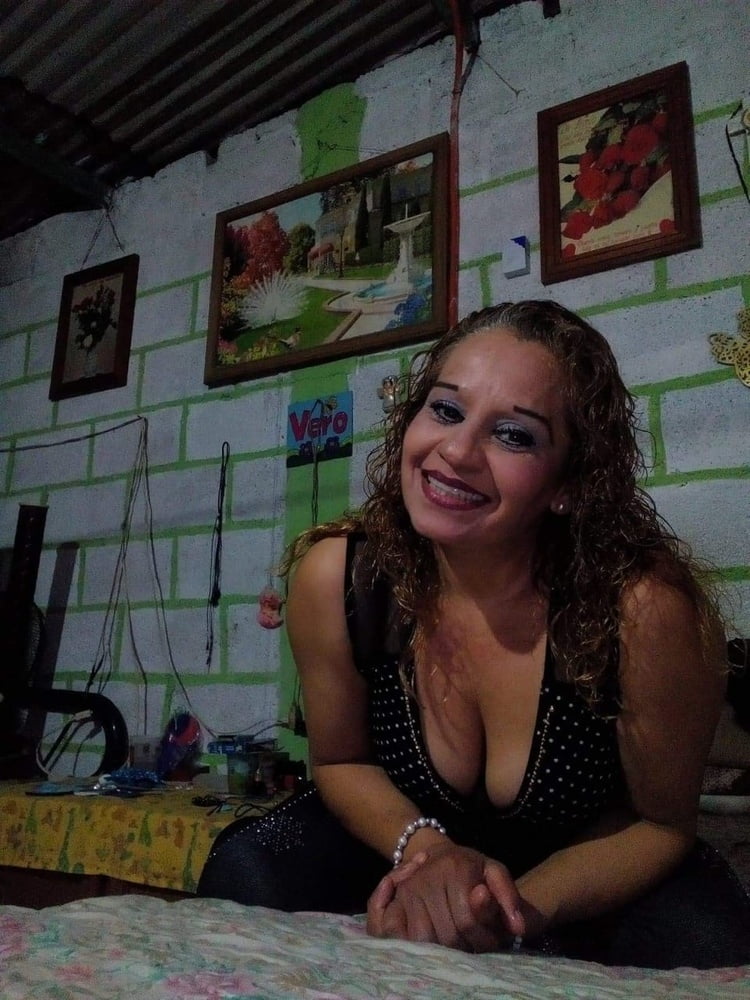 Putas maduras facebook2 #87637983