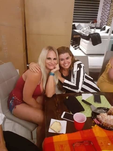 Putas maduras facebook2 #87639033