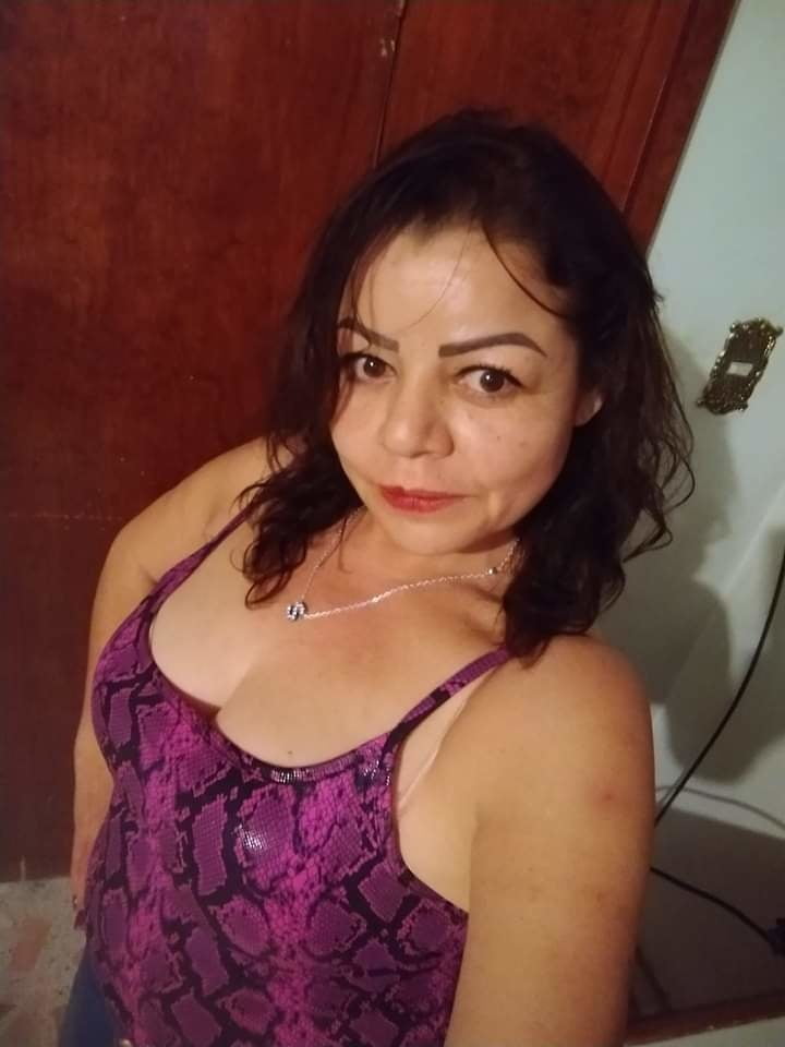 Putas maduras facebook2 #87640216