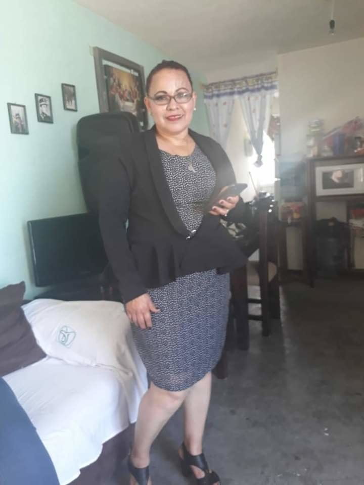 Putas maduras facebook2 #87640227