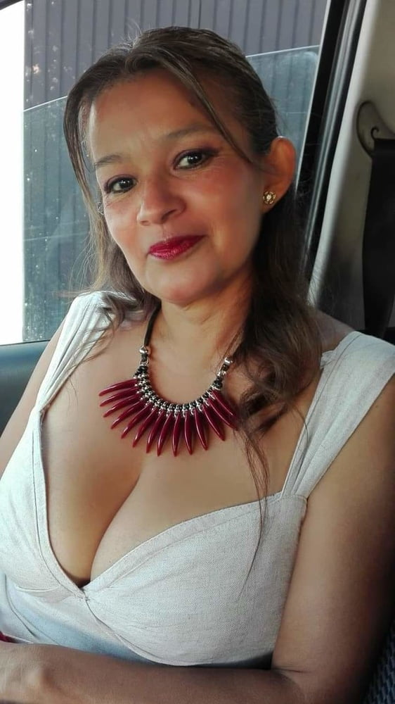 Putas maduras facebook2 #87640284