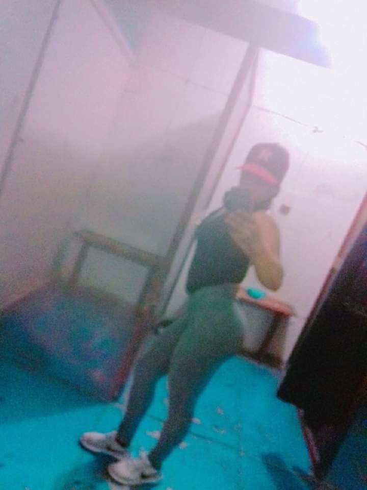 Putas maduras facebook2 #87640386