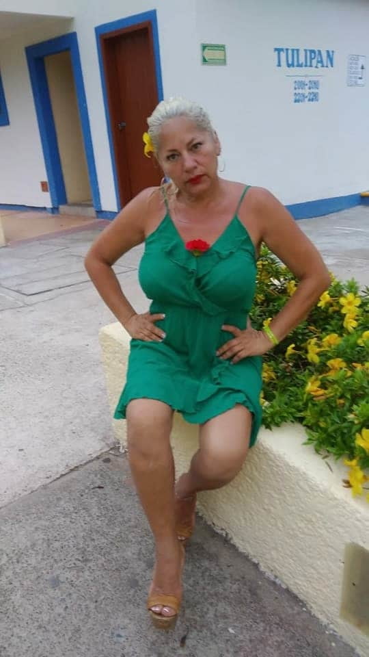 Putas maduras facebook2 #87640871