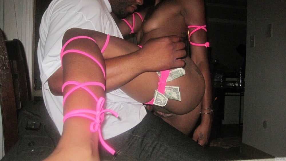 Prostituta de la calle necesita el dinero
 #91997448