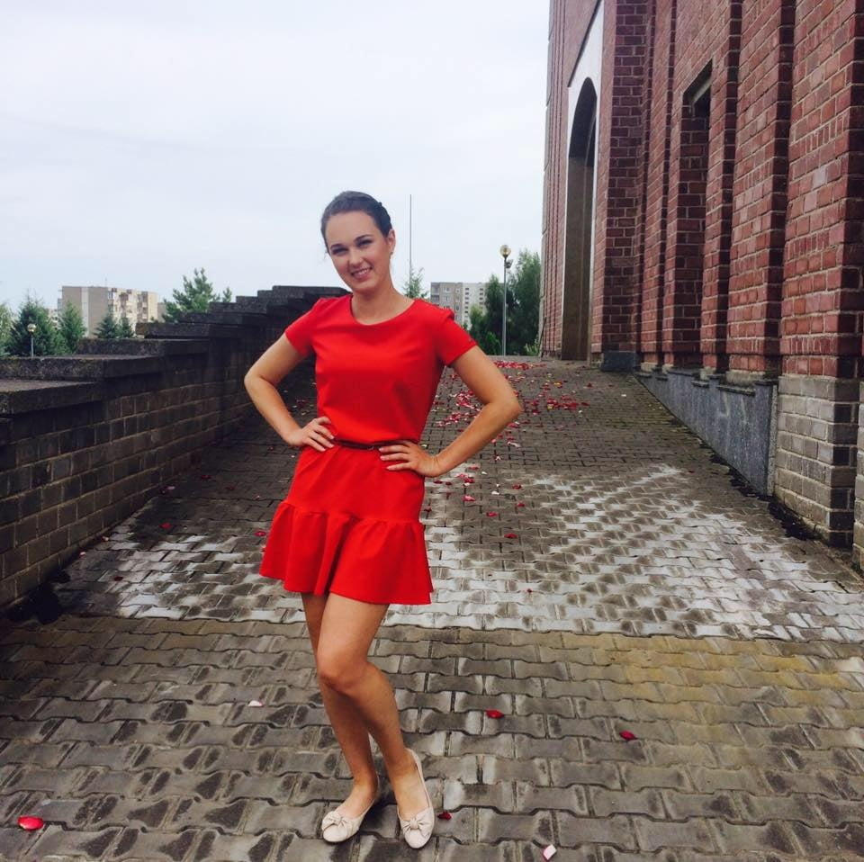 リタウンのかわいい女の子たち
 #101755910