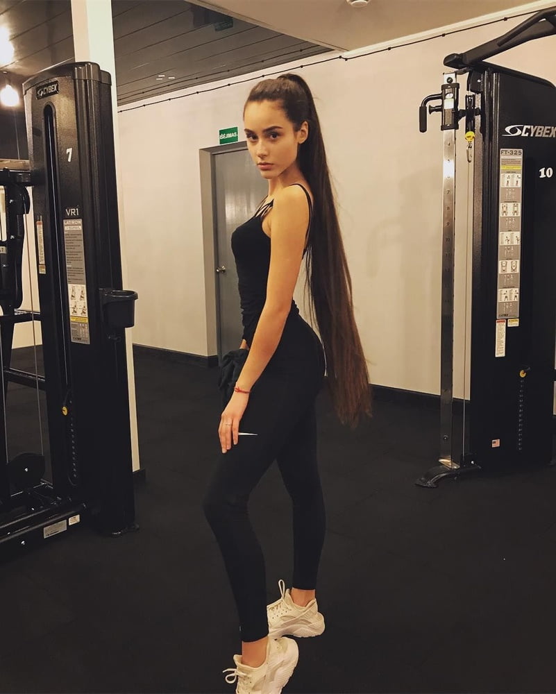 リタウンのかわいい女の子たち
 #101755934