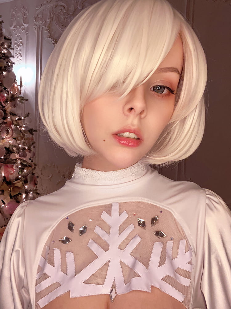 Dhm - 2b Winter-Selfies
 #87516516
