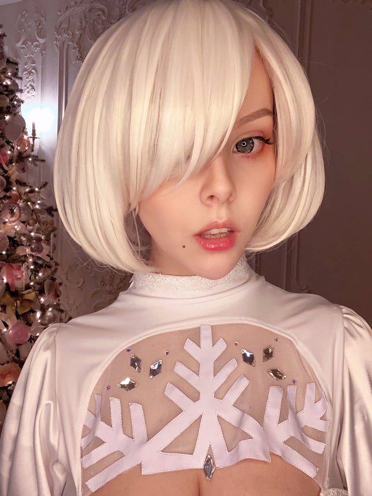 Dhm - 2b Winter-Selfies
 #87516518