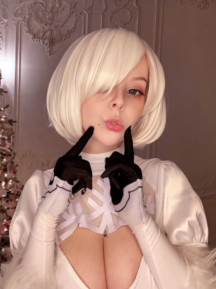 Dhm - 2b Winter-Selfies
 #87516547