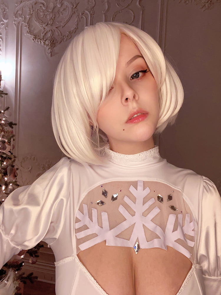 Dhm - 2b Winter-Selfies
 #87516556
