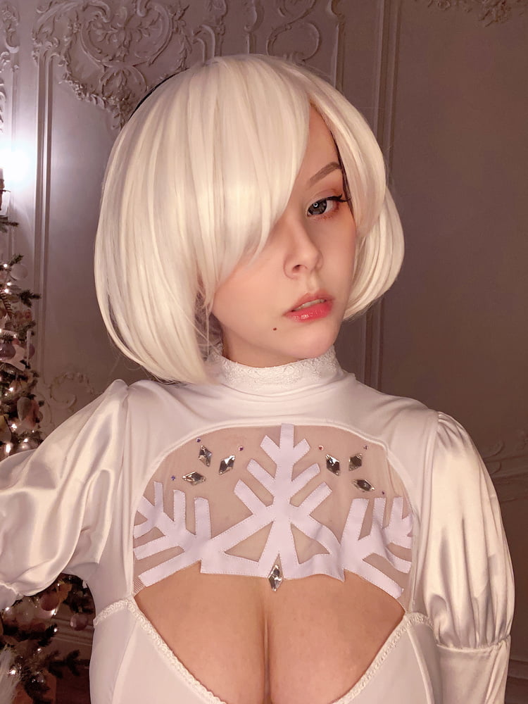 Dhm - 2b Winter-Selfies
 #87516559