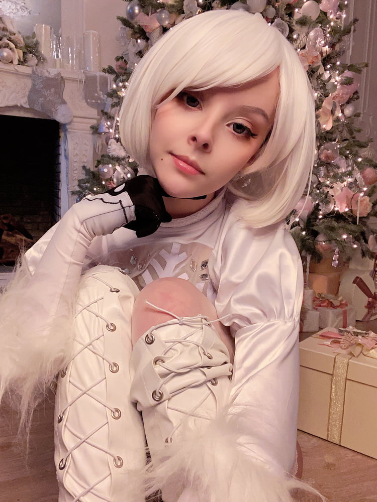 Dhm - 2b Winter-Selfies
 #87516612
