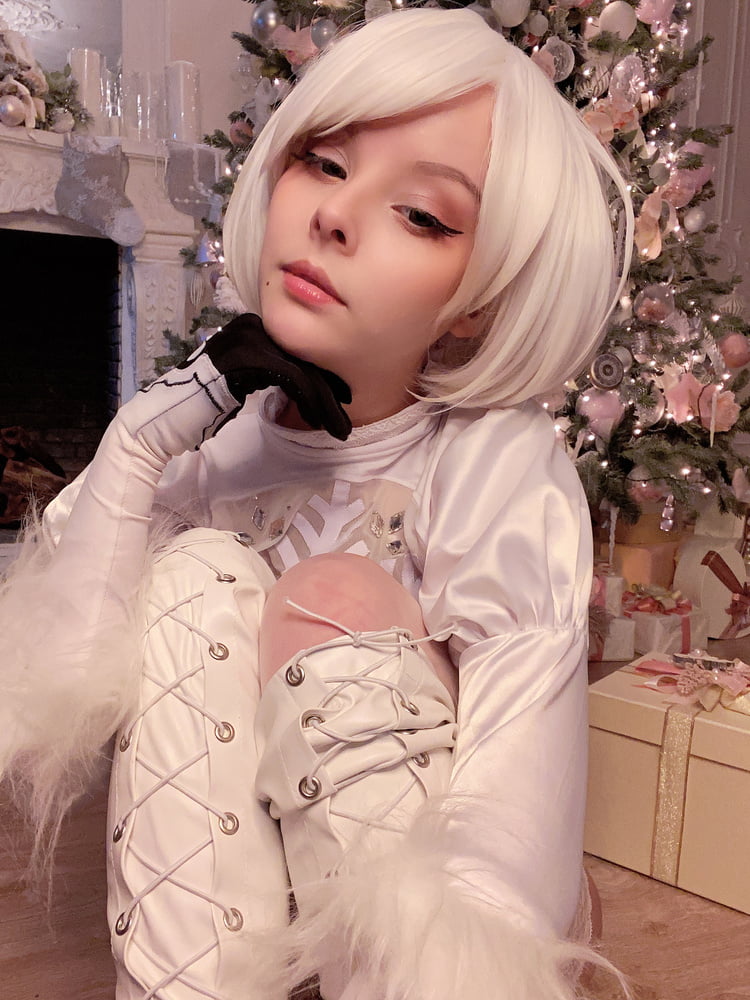 Dhm - 2b Winter-Selfies
 #87516619