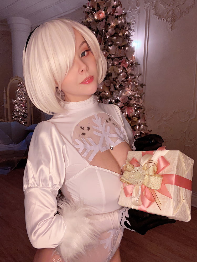 Dhm - 2b Winter-Selfies
 #87516937