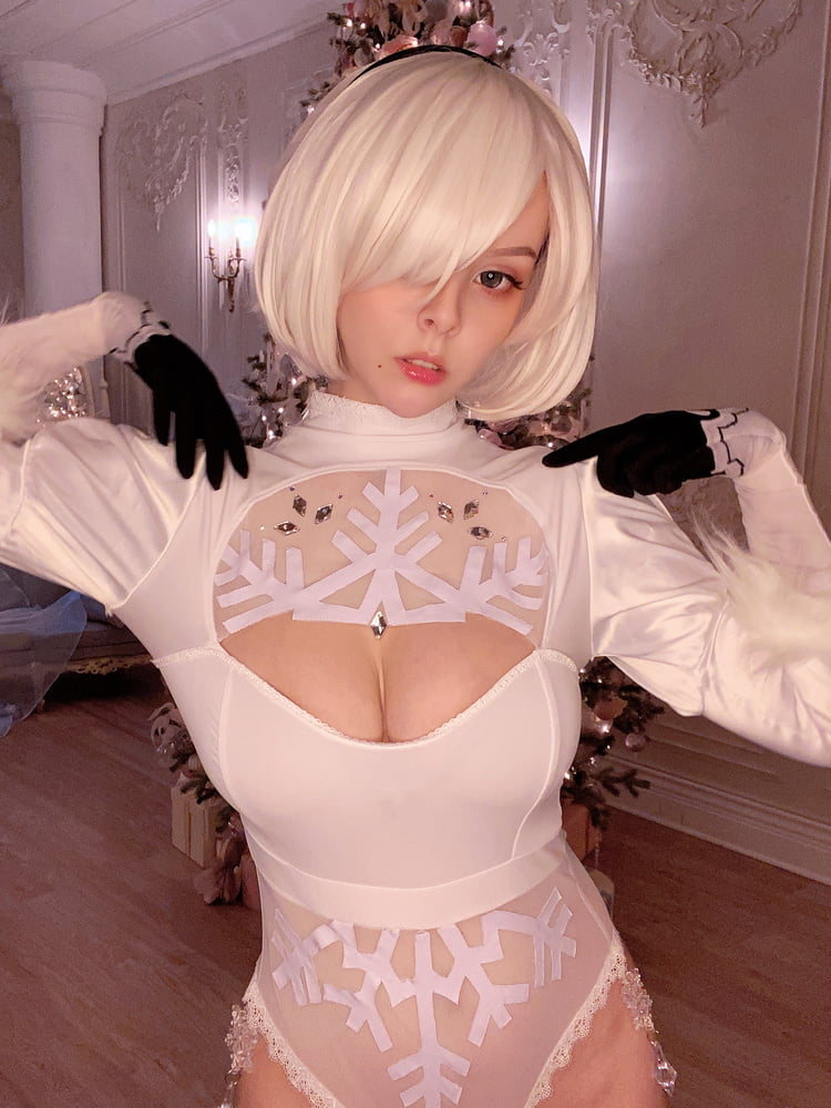 Dhm - 2b Winter-Selfies
 #87517047