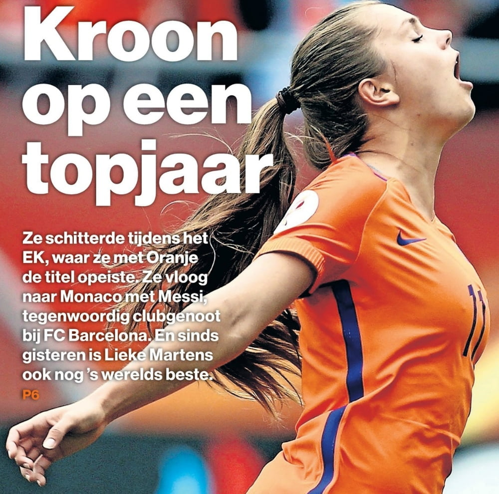 Dutch Football Player (Oranje Leeuwinnen) Lieke Martens 2 #91543752