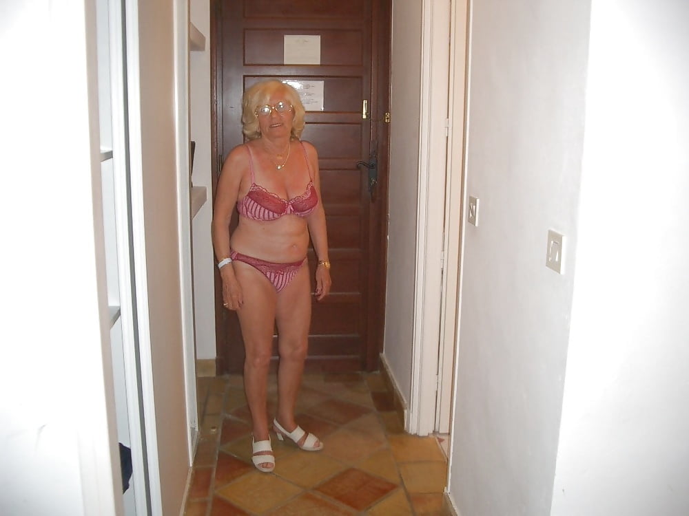 Only Hot Grannies And Matures In Solo Mix #1 - GregRotten #96934605