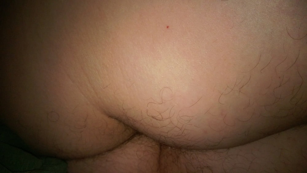 Heiße Ehefrauen
 #101685203