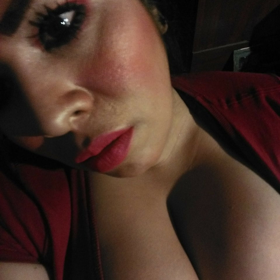 M I L F F B O W O R L D #96668167