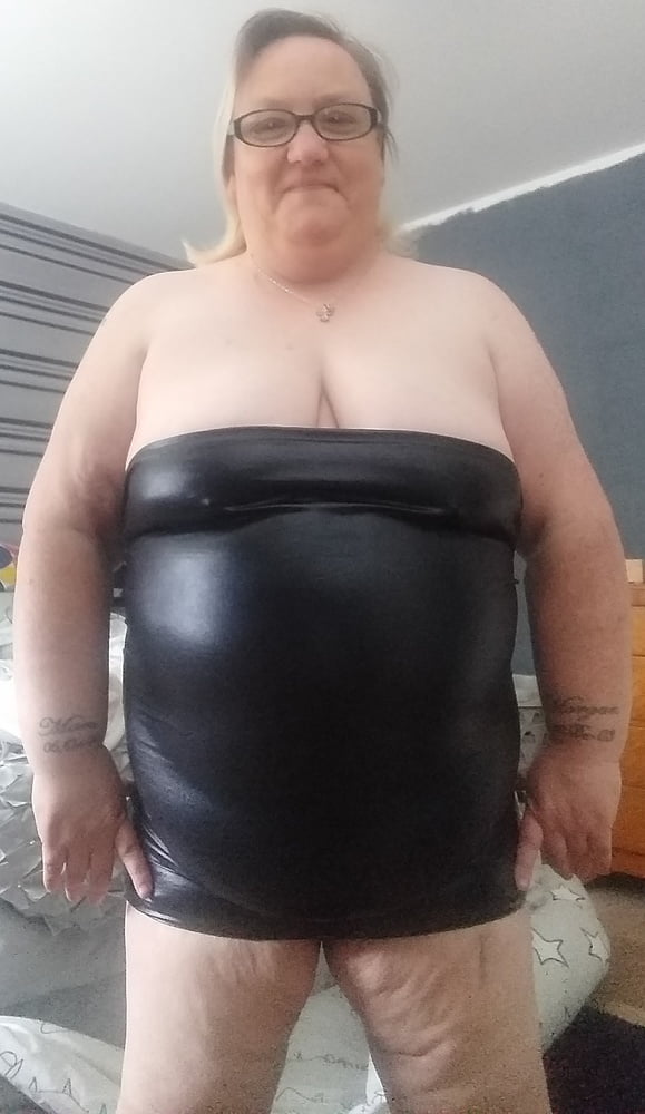 Is it acceptable for me to wear my rubber dress outside? #90059071