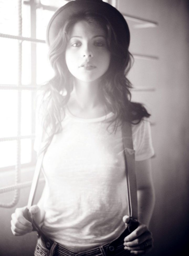 Michelle Trachtenberg desnuda #108453758