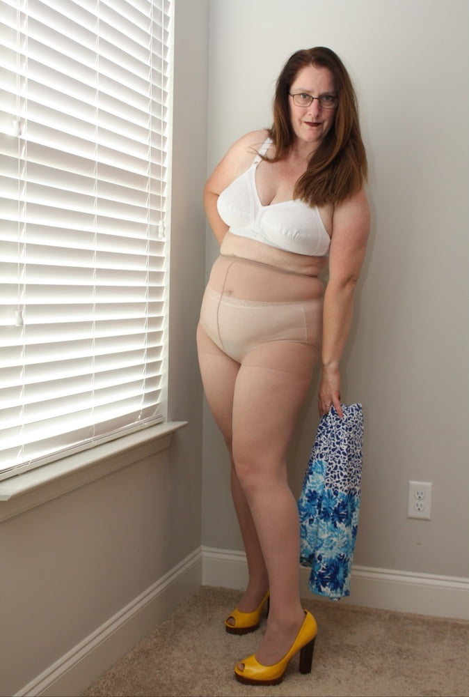 Tights MILFs #81974362