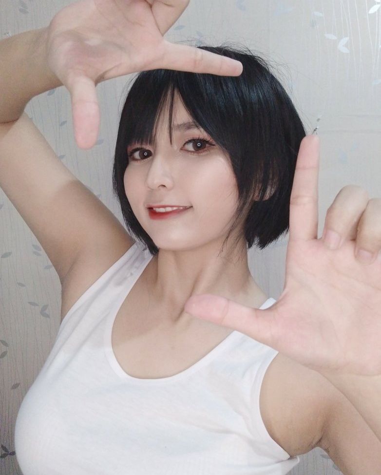 Rue.cosplayer nude #109440385